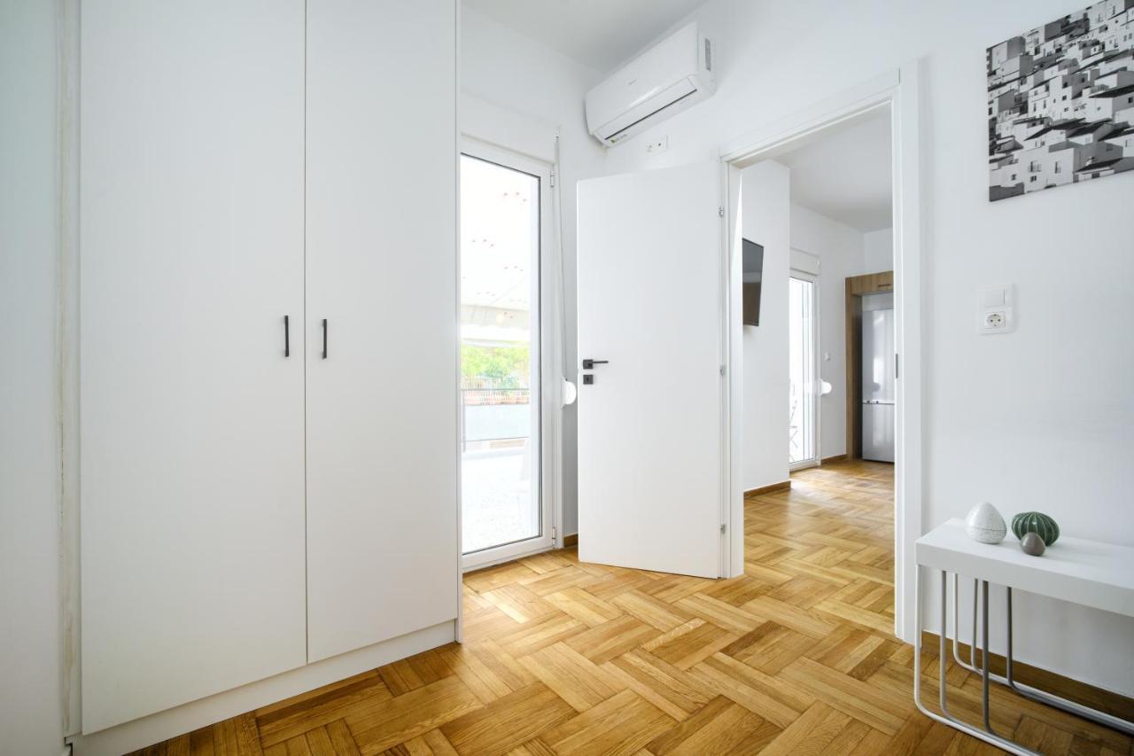 Majestic Flat With Huge Terrace In The City Center Athen Eksteriør billede