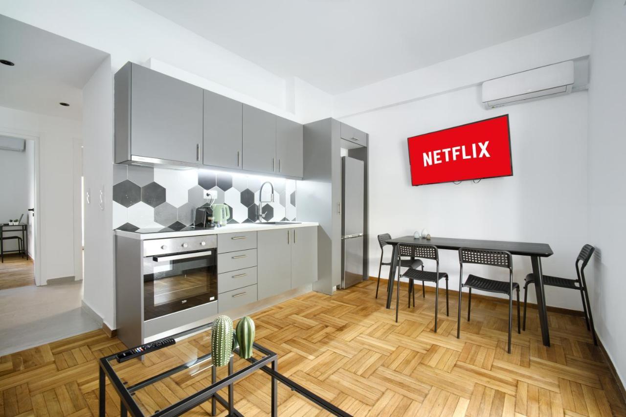 Majestic Flat With Huge Terrace In The City Center Athen Eksteriør billede