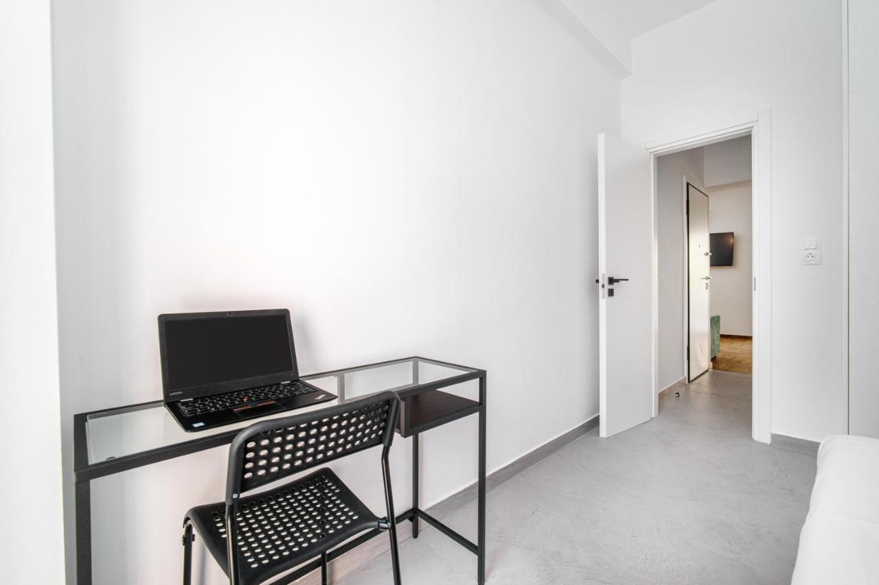 Majestic Flat With Huge Terrace In The City Center Athen Eksteriør billede