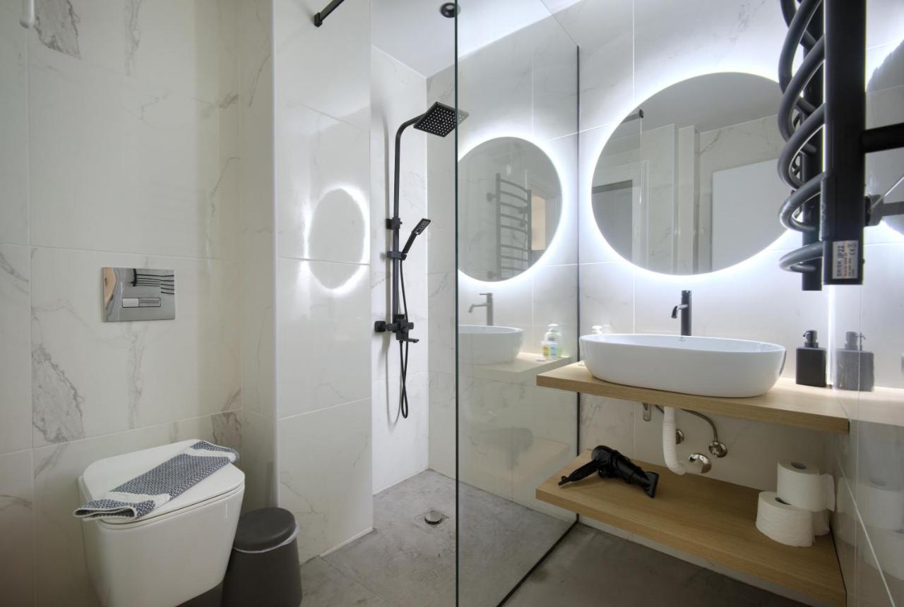 Majestic Flat With Huge Terrace In The City Center Athen Eksteriør billede